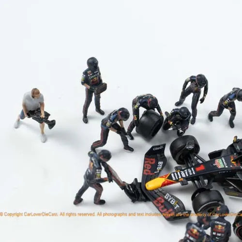 MINI GT 1:64 F1 Red Bull Racing